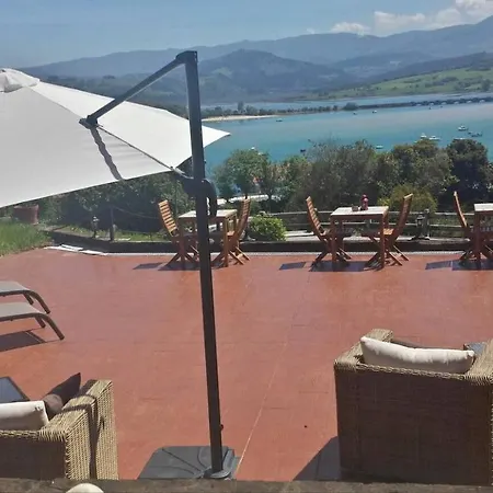 El Labrador * San Vicente De La Barquera